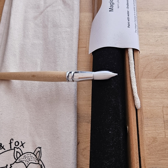 Brand New no mess magic canvas - Picture 1 of 7